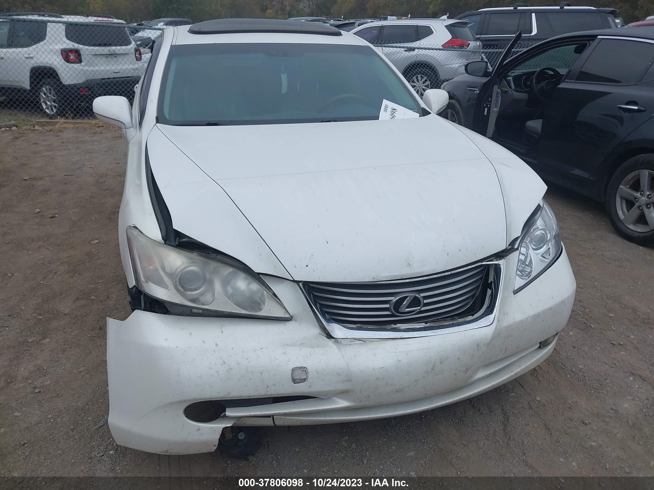 Photo 5 VIN: JTHBJ46G982234444 - LEXUS ES 