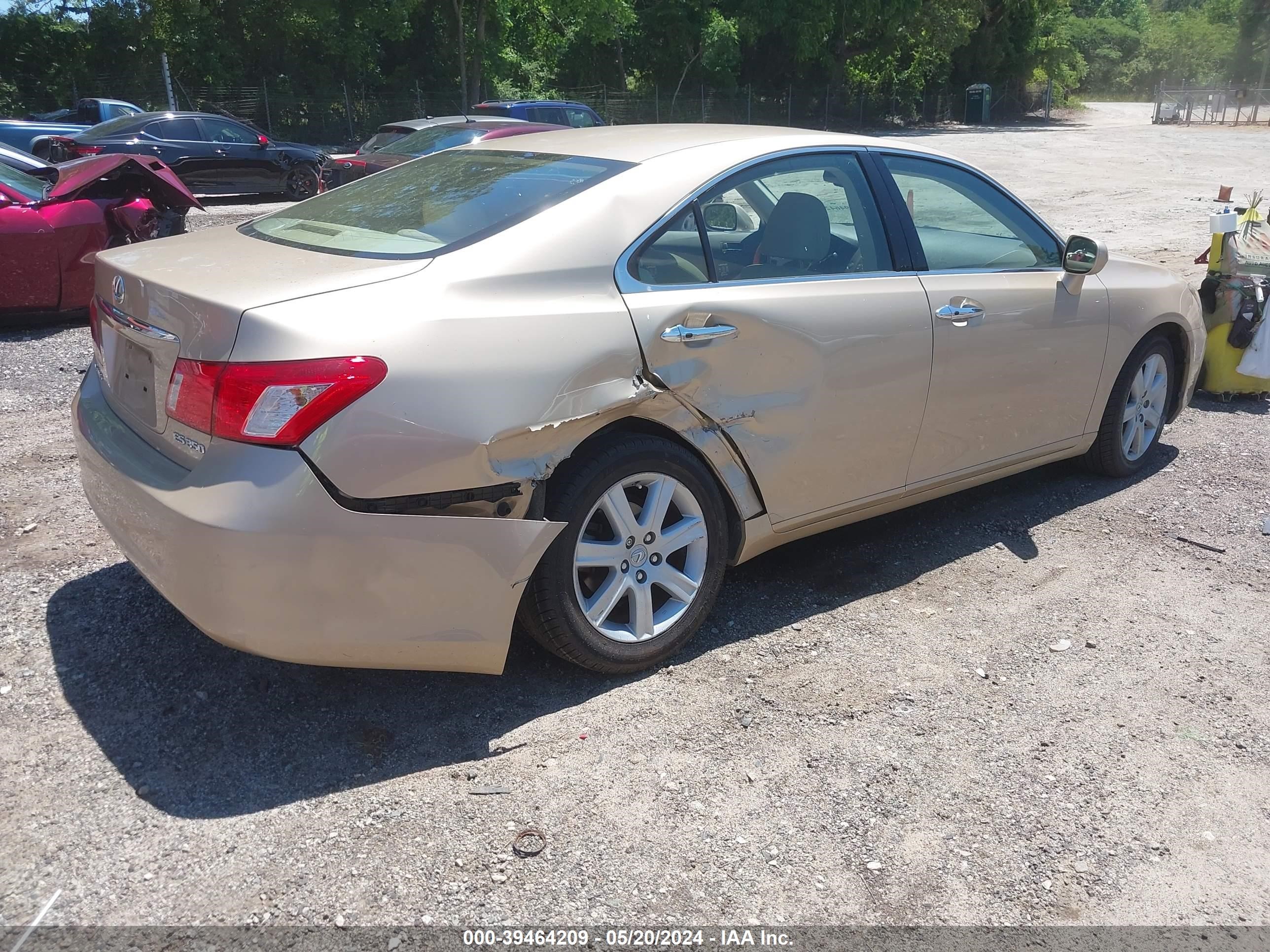 Photo 3 VIN: JTHBJ46G982241121 - LEXUS ES 