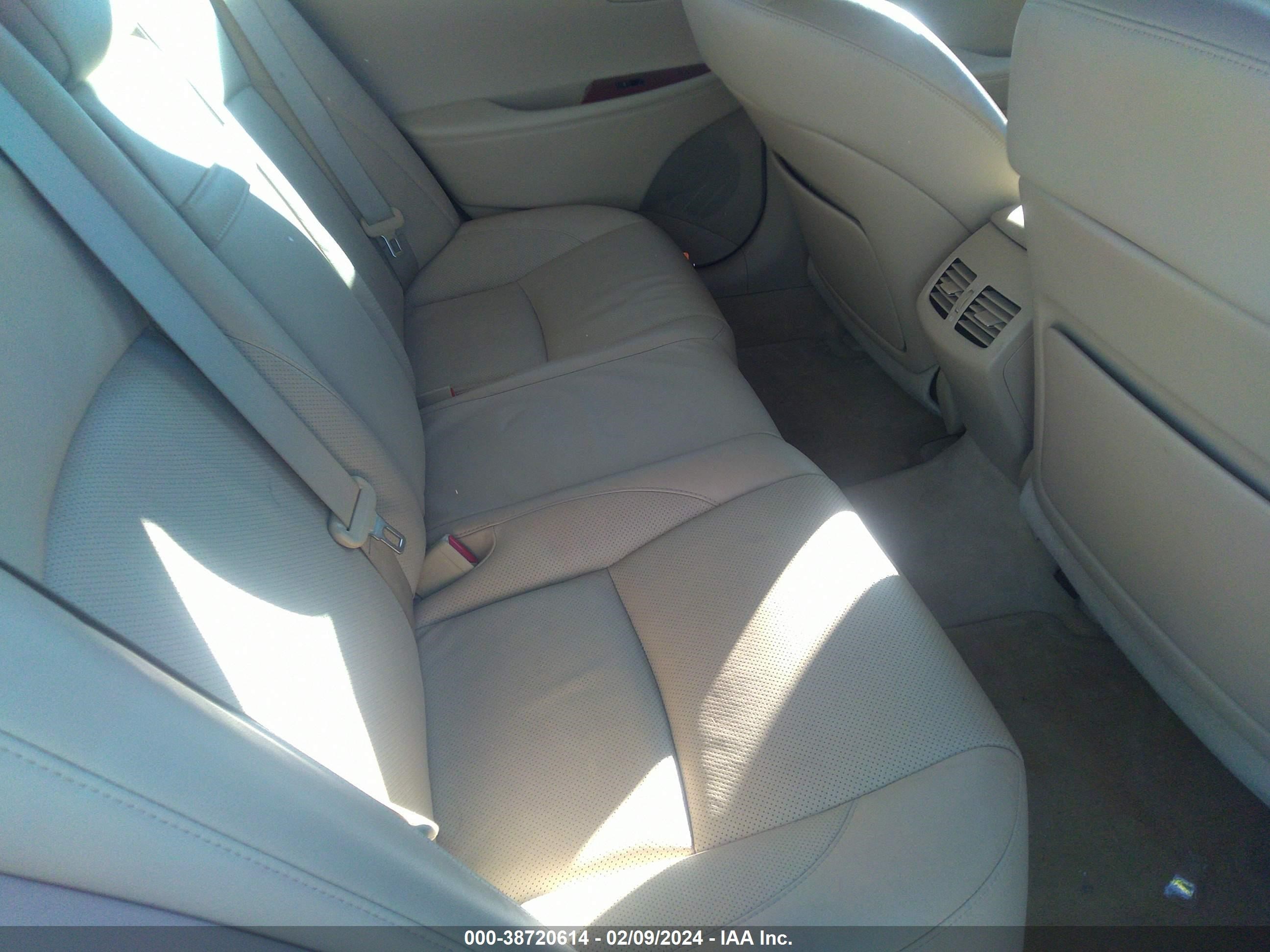 Photo 7 VIN: JTHBJ46GX72023364 - LEXUS ES 