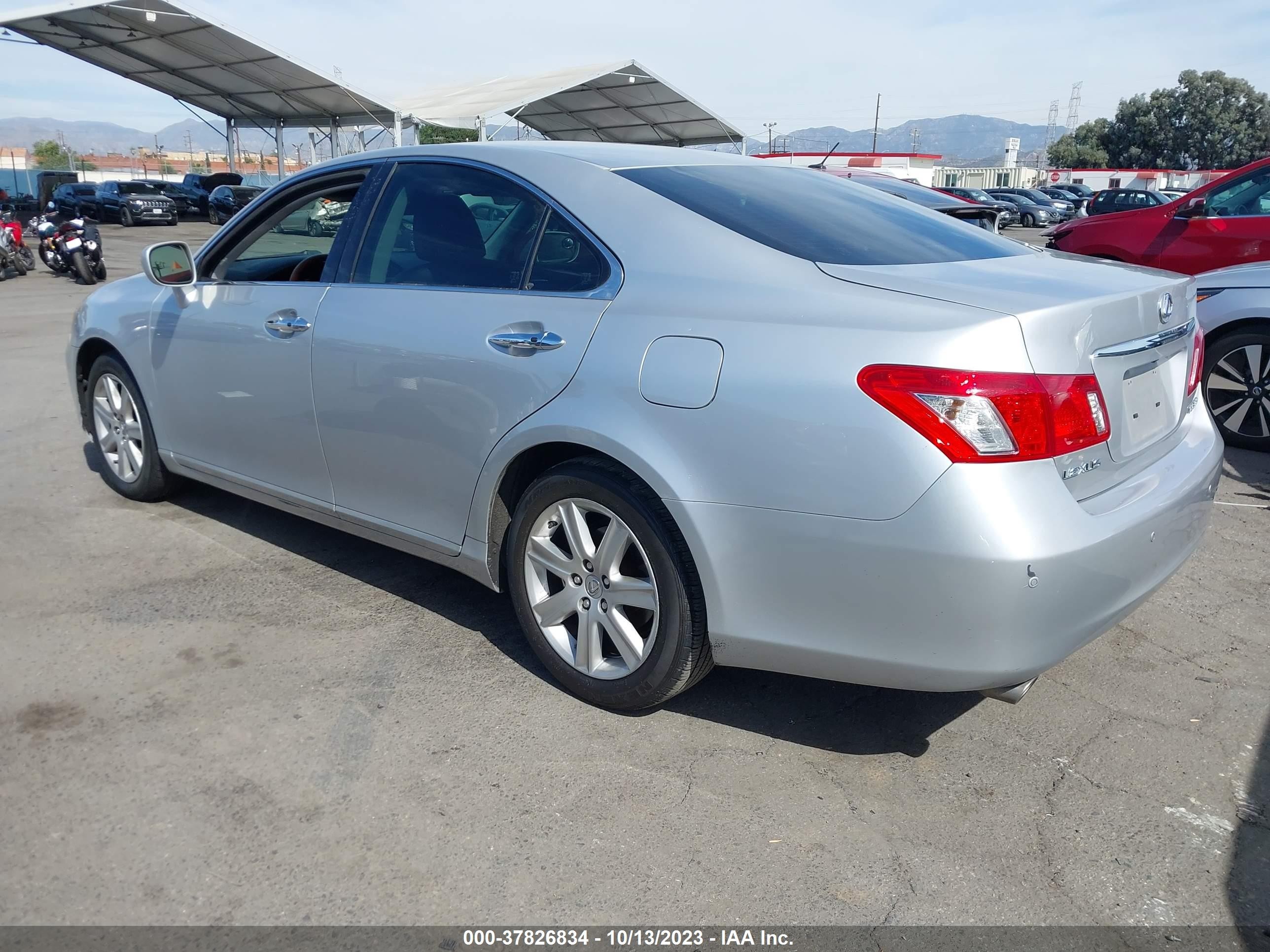 Photo 2 VIN: JTHBJ46GX72029083 - LEXUS ES 