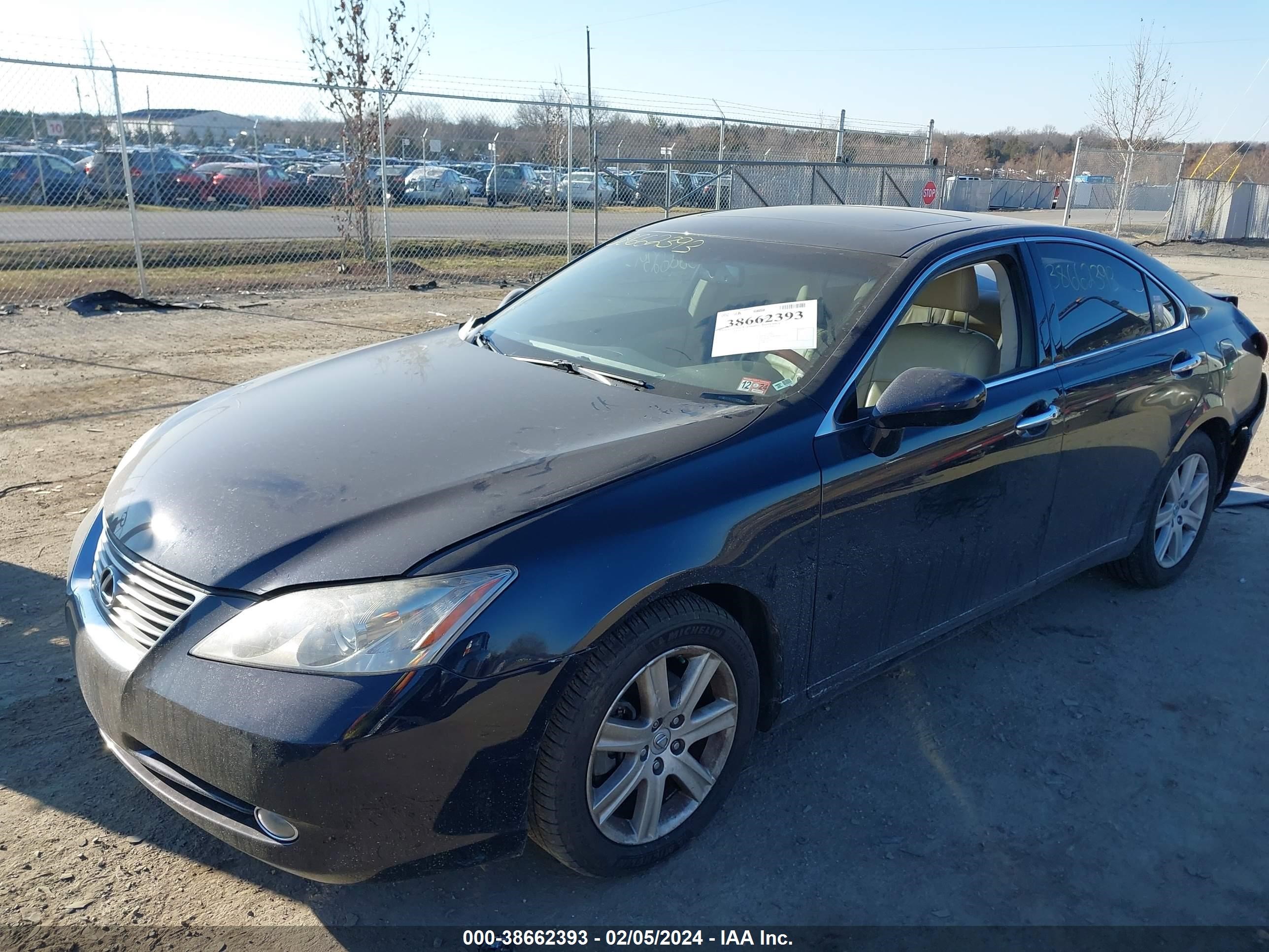 Photo 1 VIN: JTHBJ46GX92334117 - LEXUS ES 