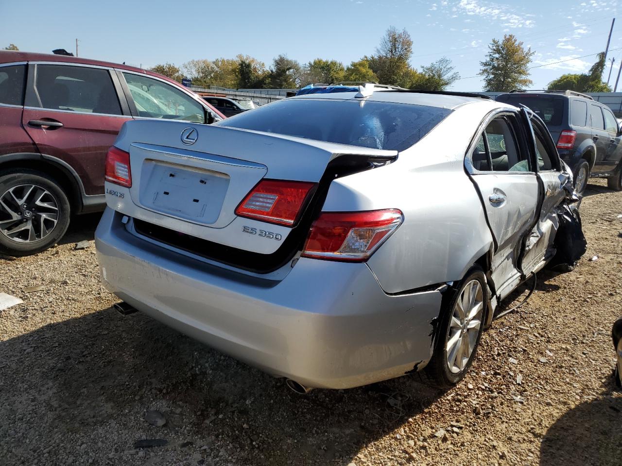 Photo 3 VIN: JTHBK1EG0A2383117 - LEXUS ES 