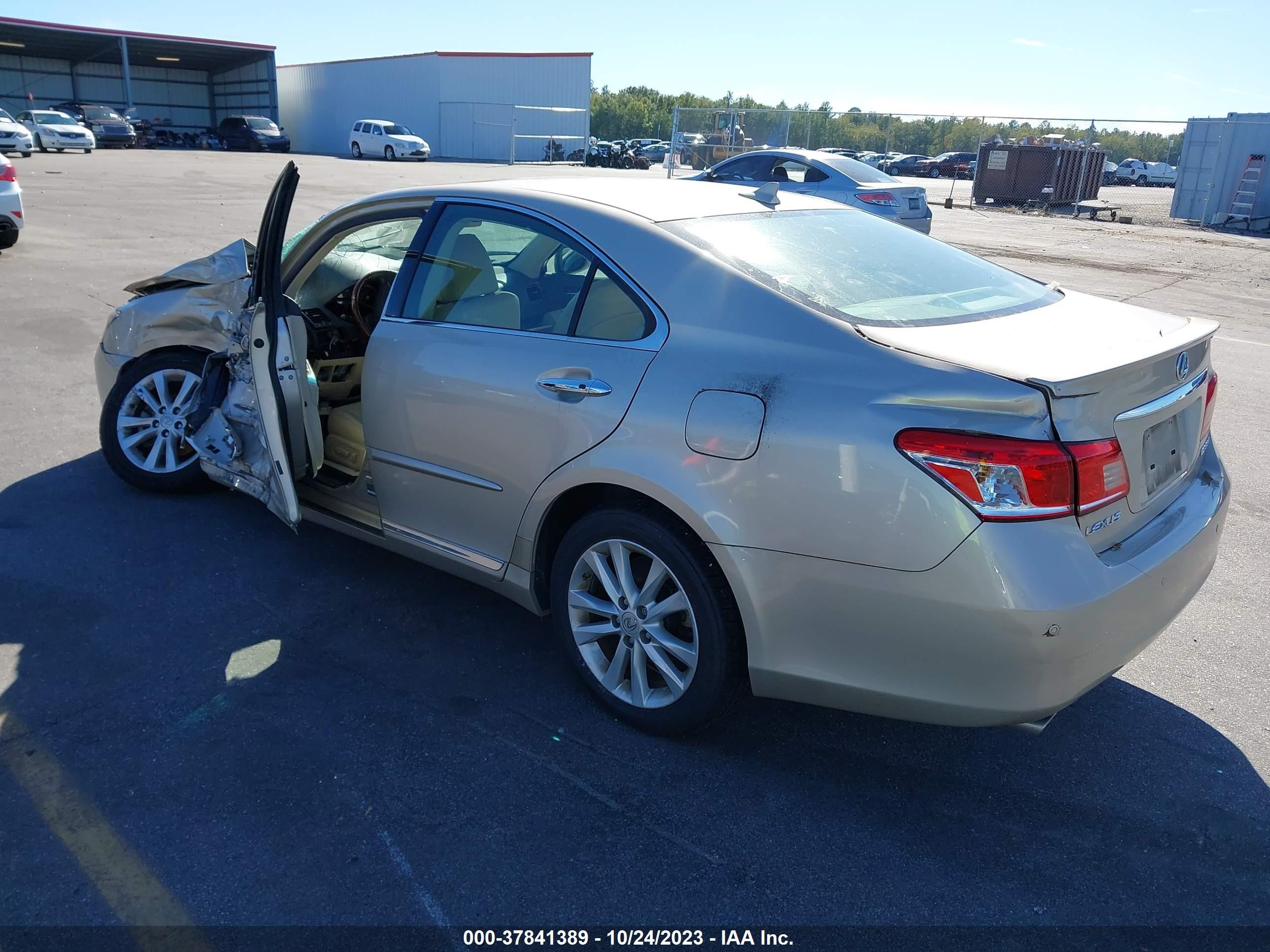 Photo 2 VIN: JTHBK1EG0A2411725 - LEXUS ES 