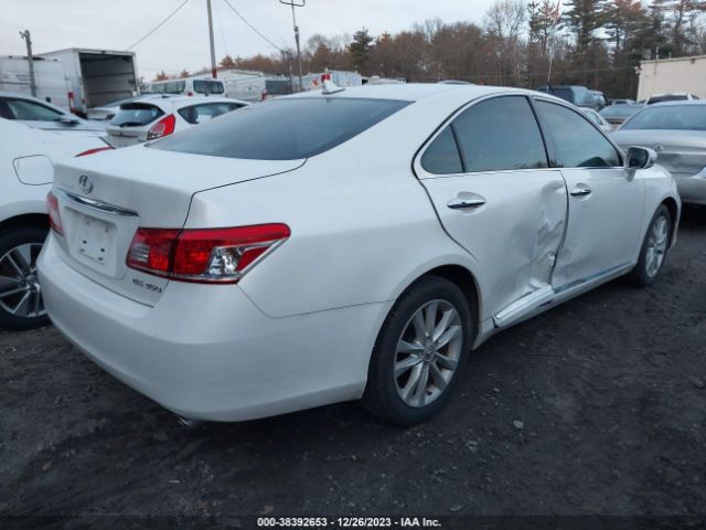 Photo 3 VIN: JTHBK1EG0B2436030 - LEXUS ES 350 