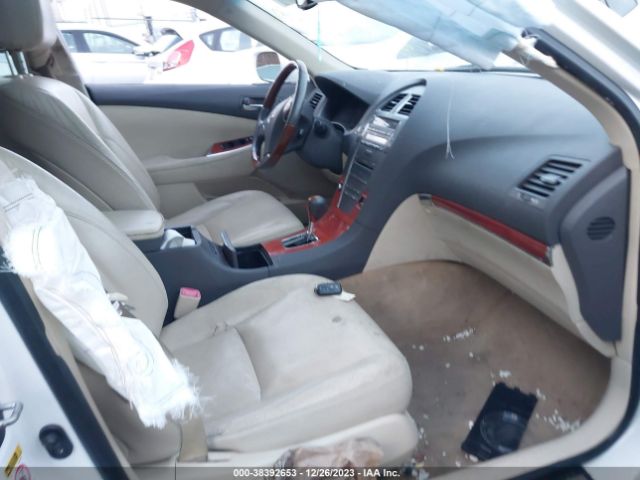 Photo 4 VIN: JTHBK1EG0B2436030 - LEXUS ES 350 