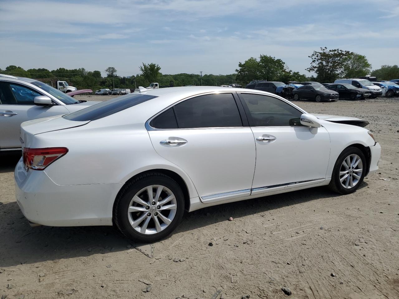 Photo 2 VIN: JTHBK1EG1A2343791 - LEXUS ES 