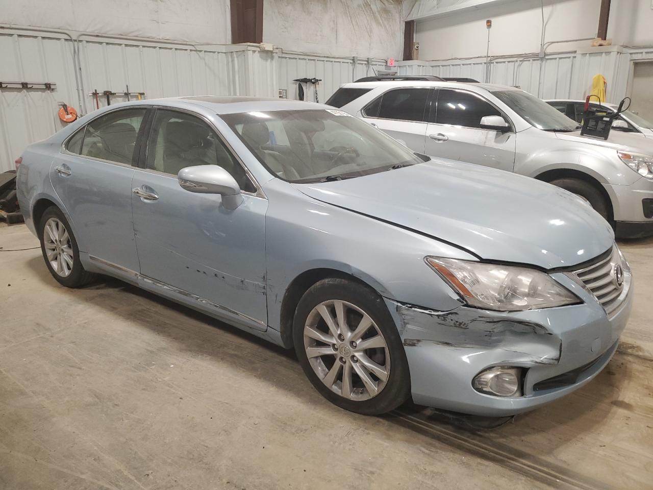 Photo 3 VIN: JTHBK1EG1A2352474 - LEXUS ES 