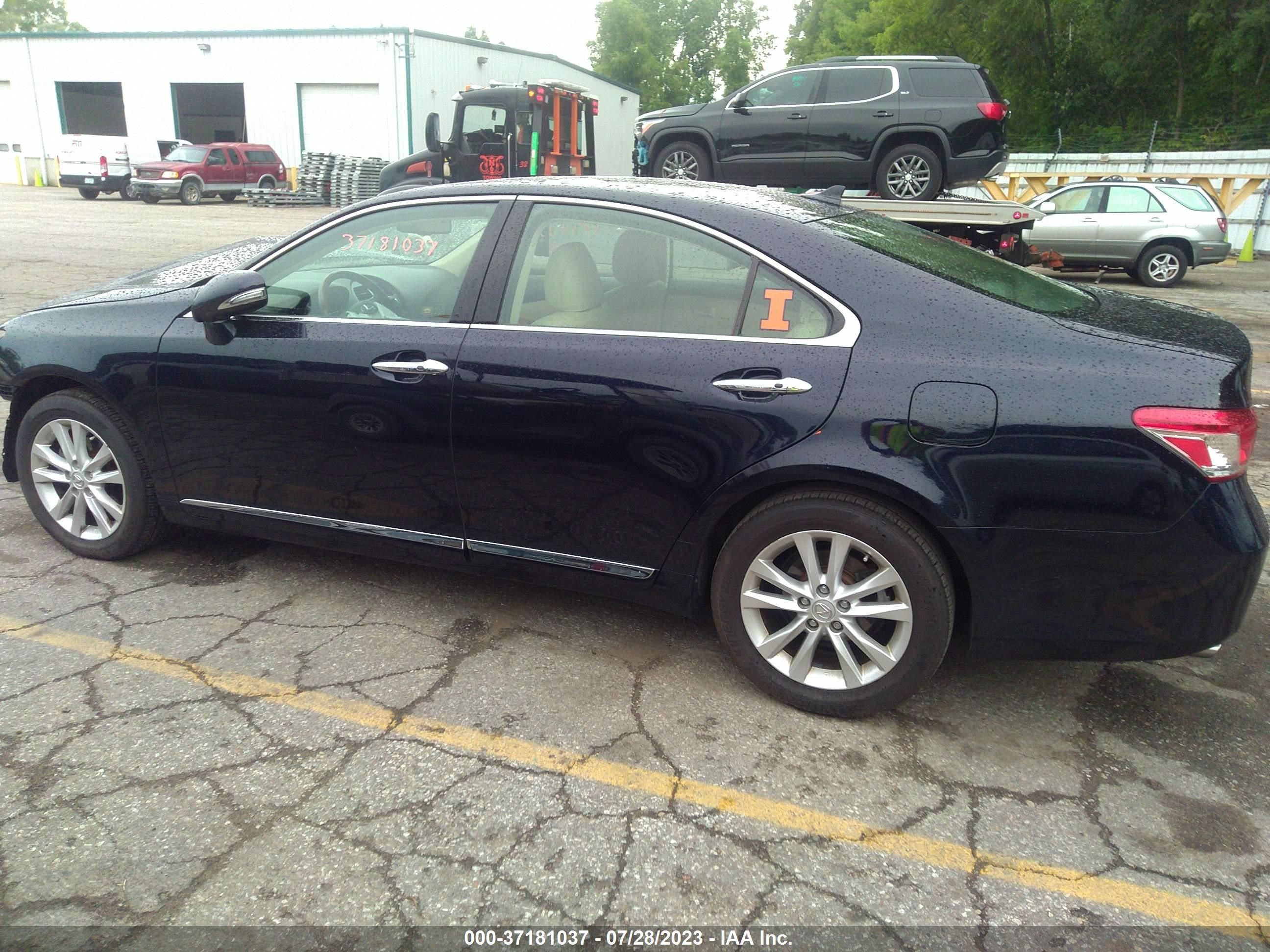 Photo 13 VIN: JTHBK1EG1A2408476 - LEXUS ES 