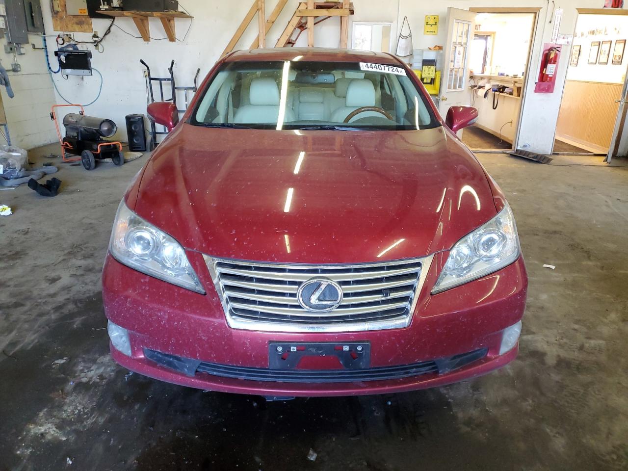 Photo 4 VIN: JTHBK1EG1B2460949 - LEXUS ES 