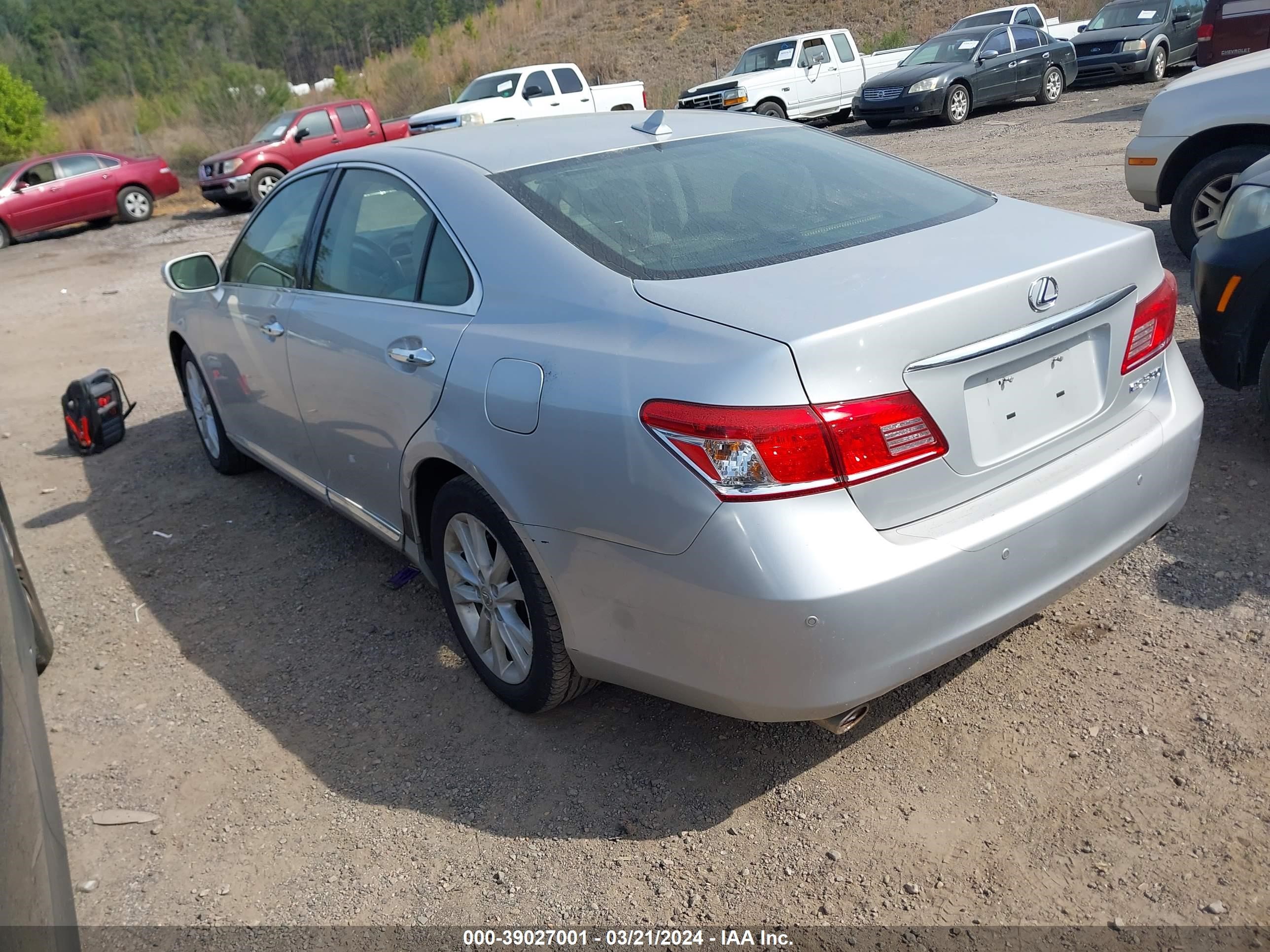 Photo 2 VIN: JTHBK1EG1C2475405 - LEXUS ES 