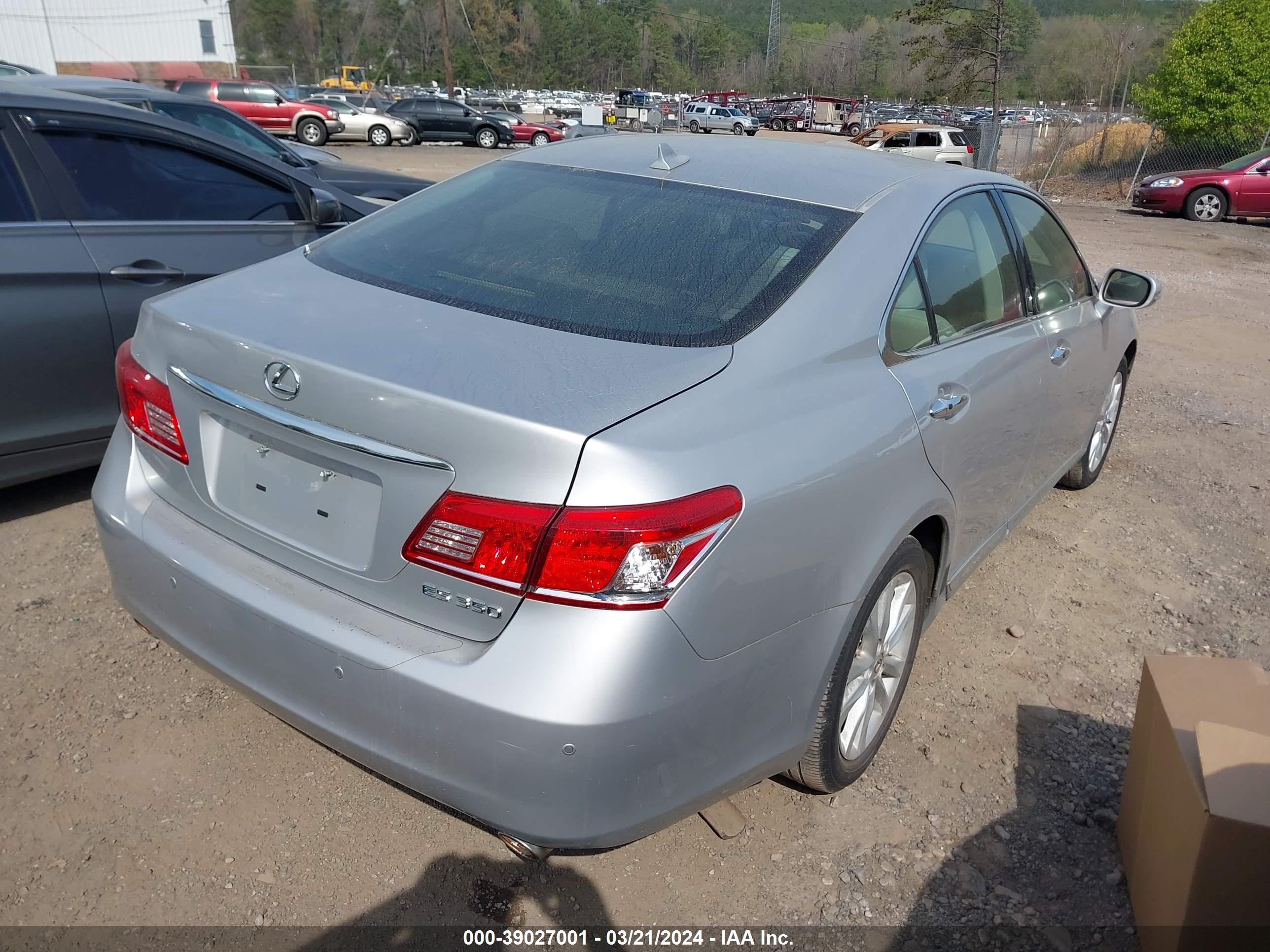 Photo 3 VIN: JTHBK1EG1C2475405 - LEXUS ES 