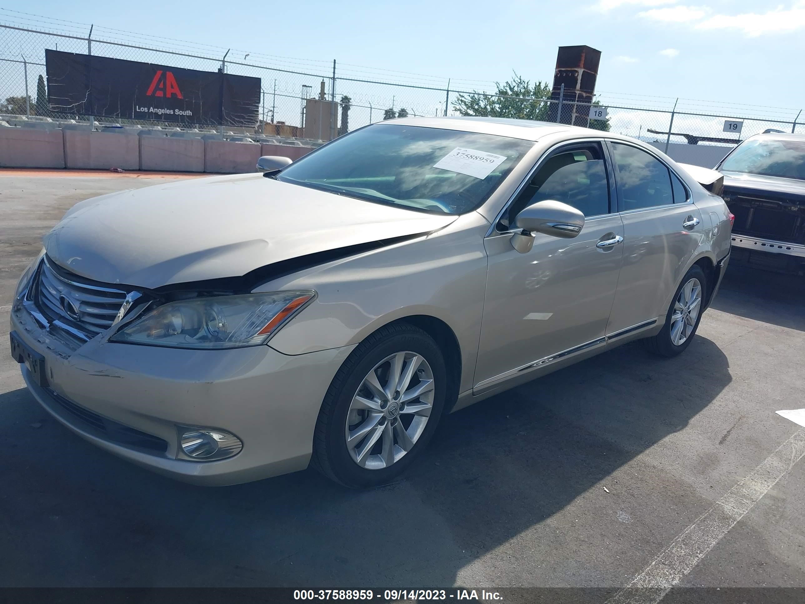 Photo 1 VIN: JTHBK1EG2A2345095 - LEXUS ES 