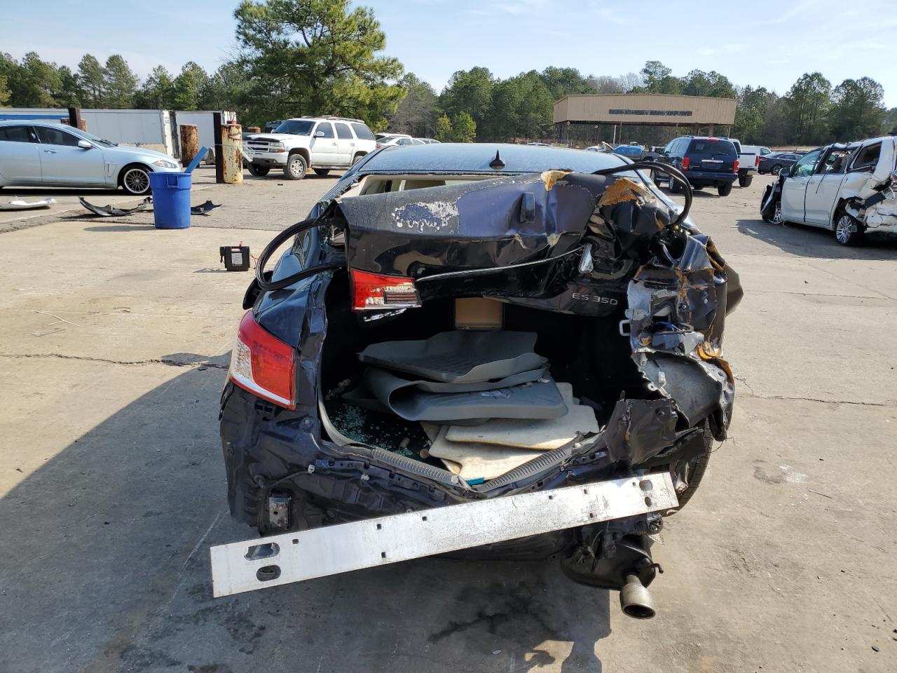 Photo 5 VIN: JTHBK1EG2A2352189 - LEXUS ES 