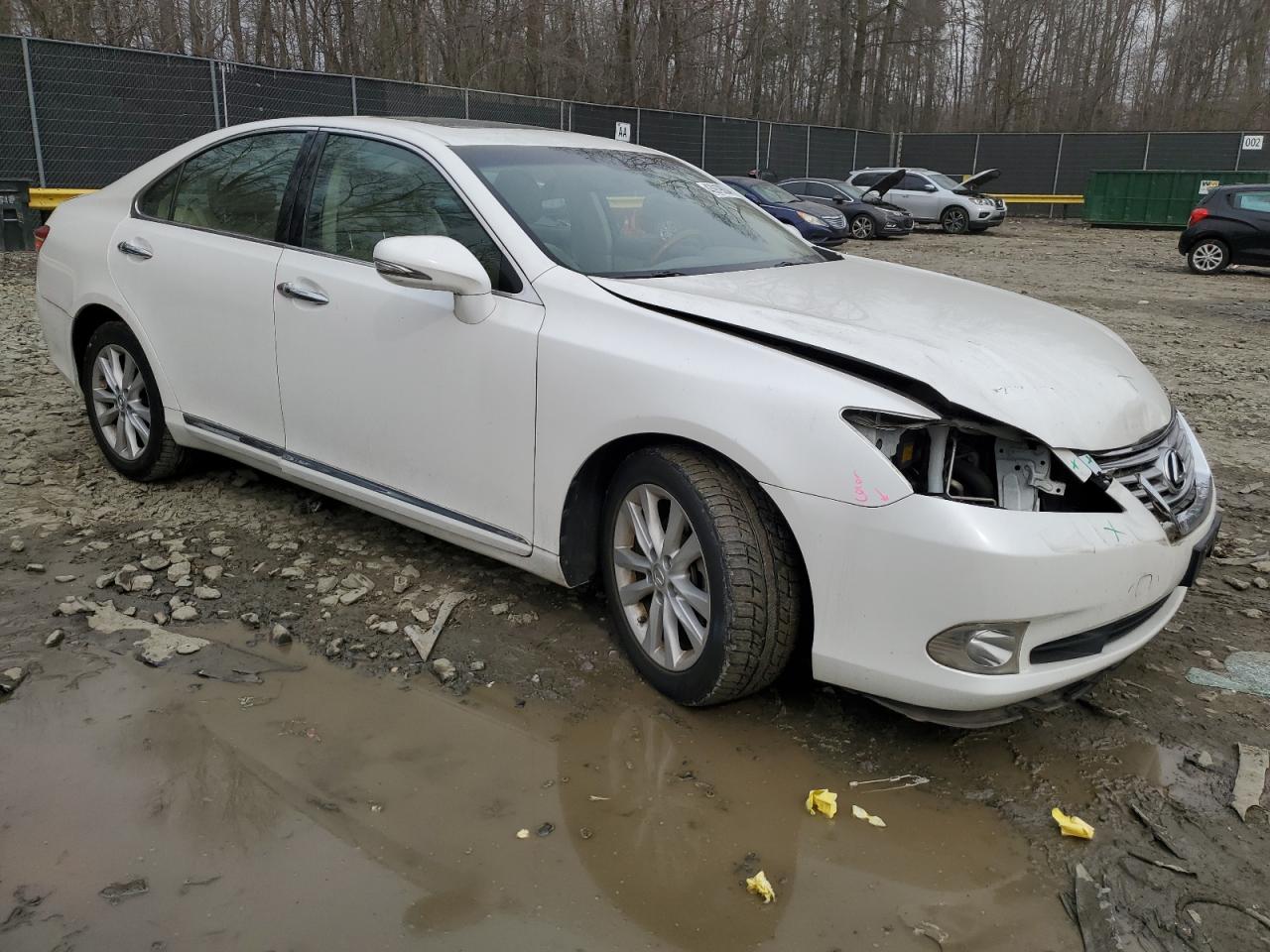 Photo 3 VIN: JTHBK1EG2A2359143 - LEXUS ES 