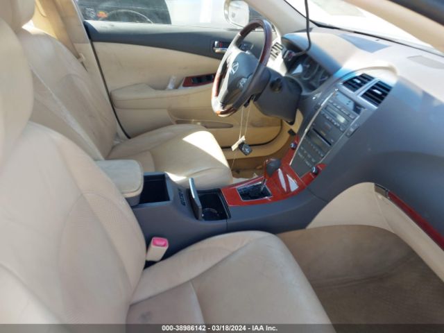 Photo 4 VIN: JTHBK1EG2B2424123 - LEXUS ES 350 