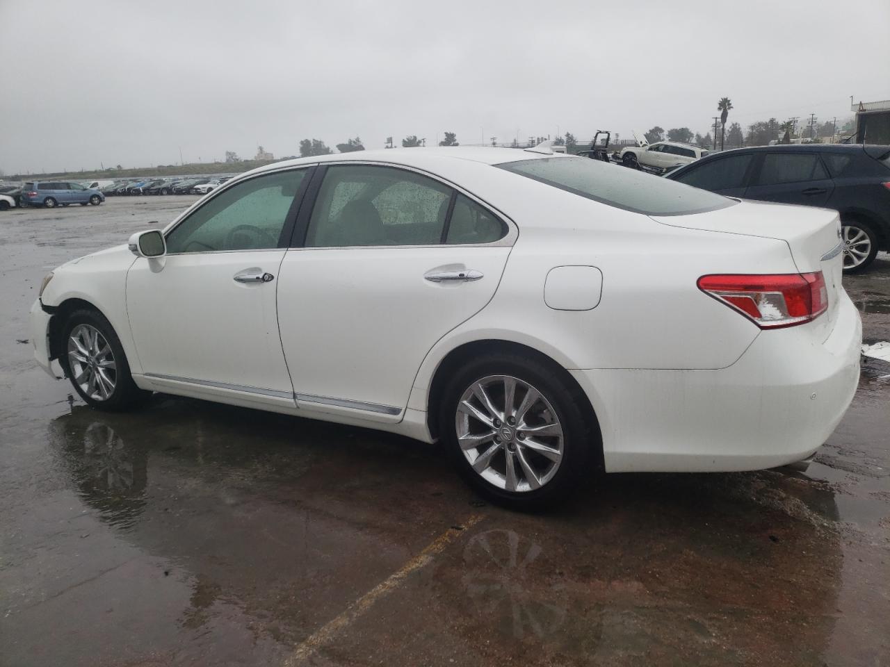 Photo 1 VIN: JTHBK1EG2B2470504 - LEXUS ES 