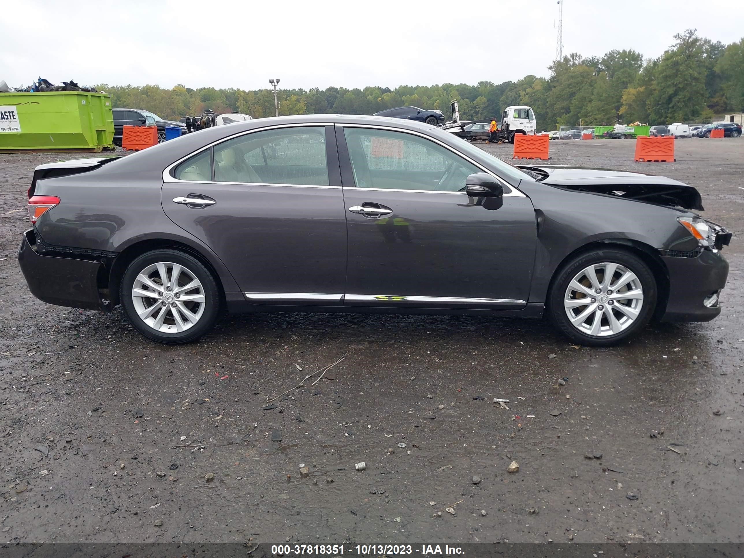 Photo 12 VIN: JTHBK1EG3A2342478 - LEXUS ES 