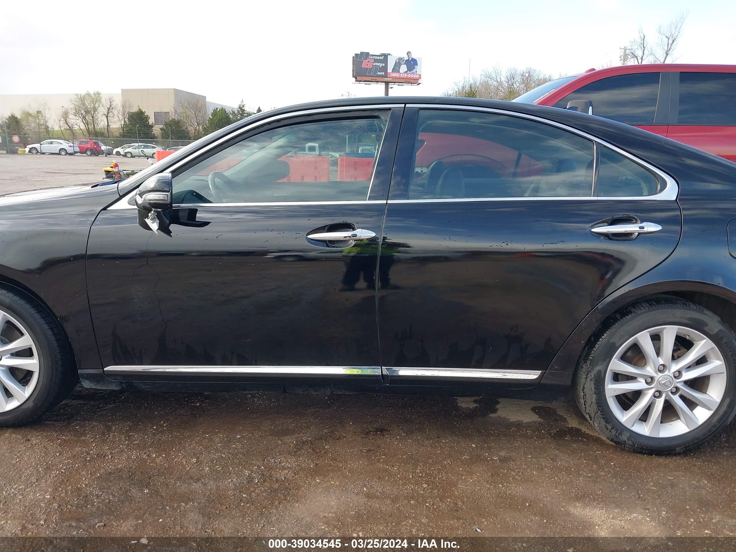 Photo 13 VIN: JTHBK1EG3B2430464 - LEXUS ES 