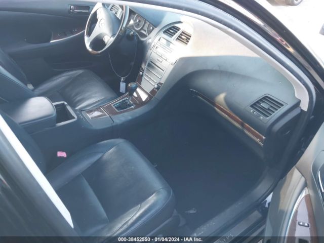 Photo 4 VIN: JTHBK1EG3B2453114 - LEXUS ES 350 