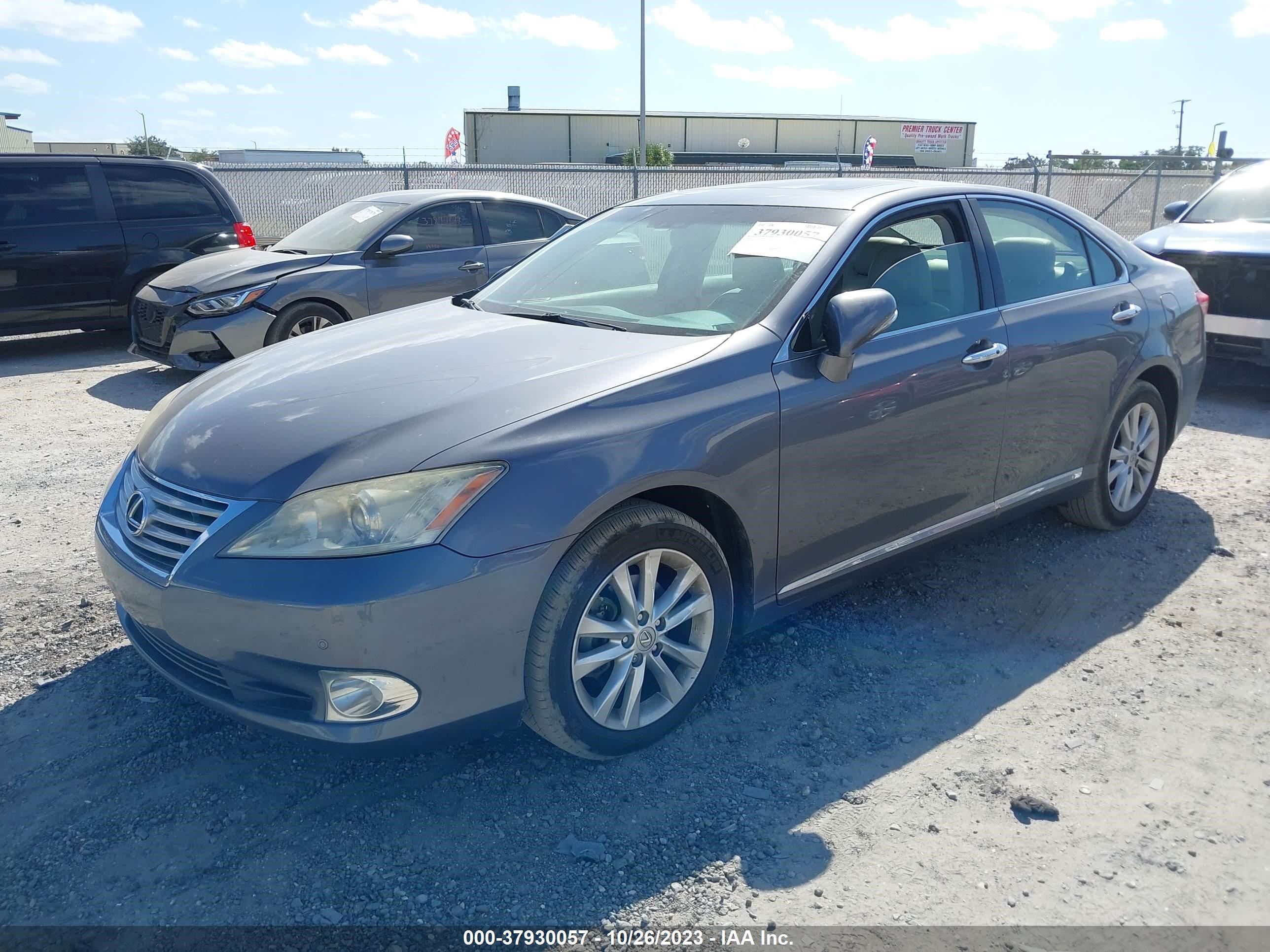 Photo 1 VIN: JTHBK1EG3C2499446 - LEXUS ES 