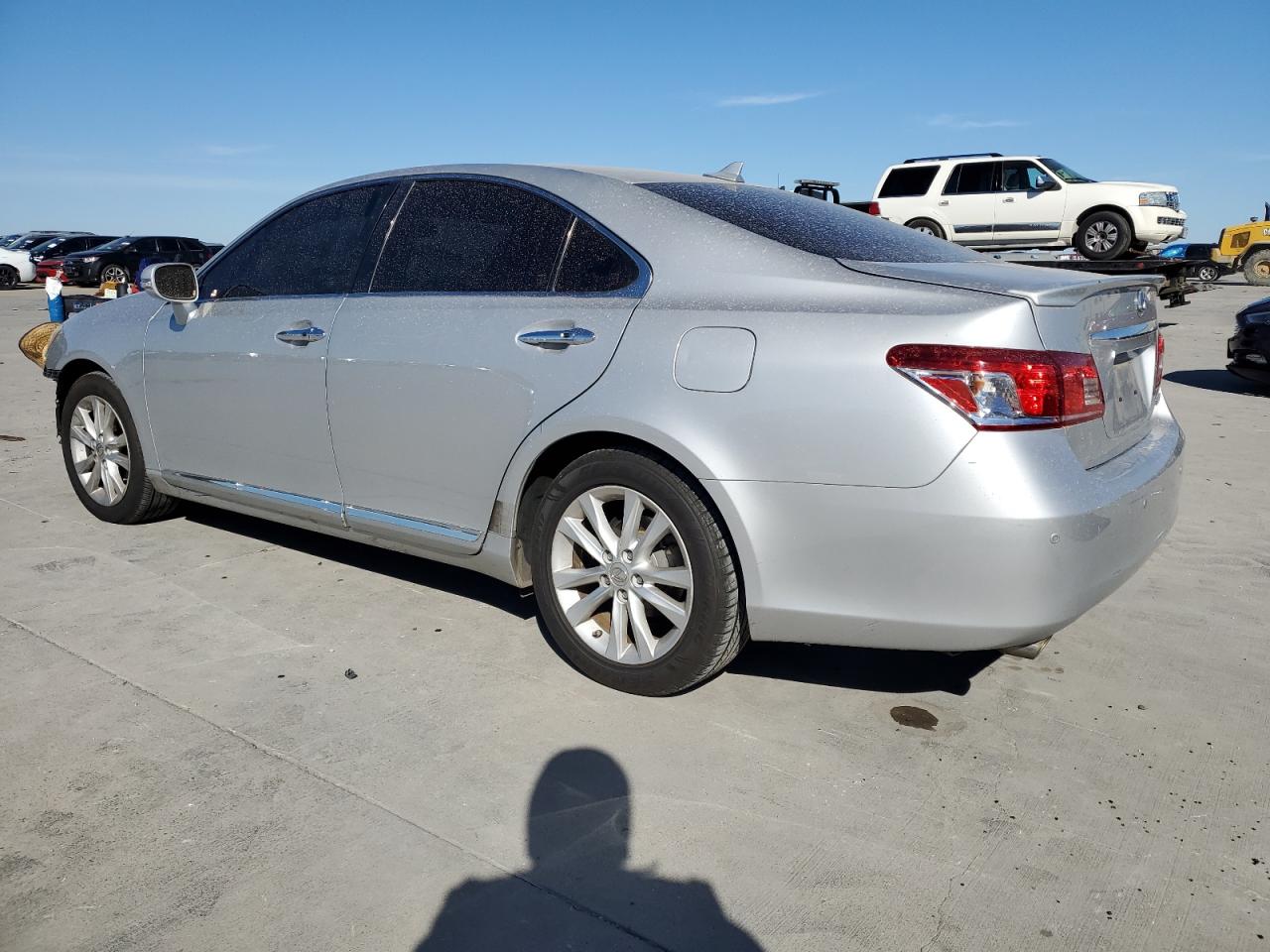 Photo 1 VIN: JTHBK1EG4B2432403 - LEXUS ES 