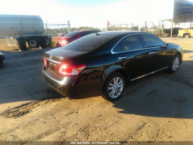 Photo 3 VIN: JTHBK1EG4B2435933 - LEXUS ES 350 