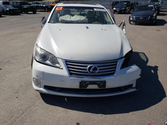 Photo 4 VIN: JTHBK1EG4B2437570 - LEXUS ES 350 