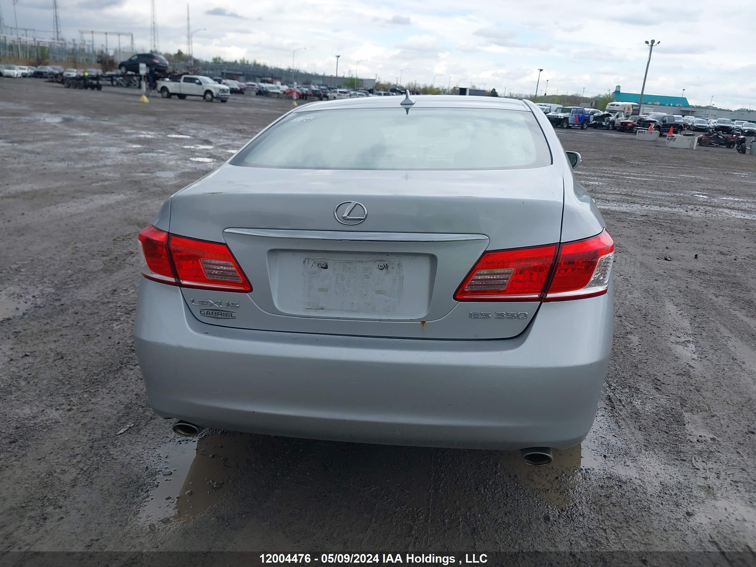 Photo 15 VIN: JTHBK1EG5A2360500 - LEXUS ES 