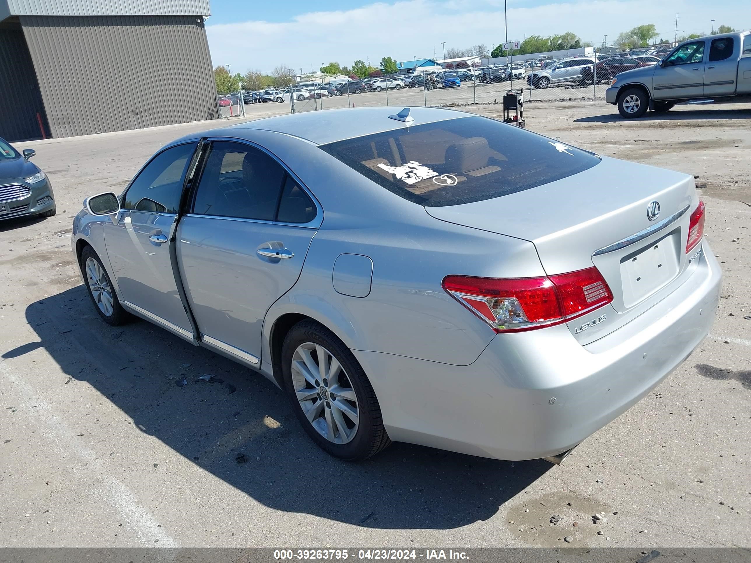 Photo 2 VIN: JTHBK1EG5A2378883 - LEXUS ES 