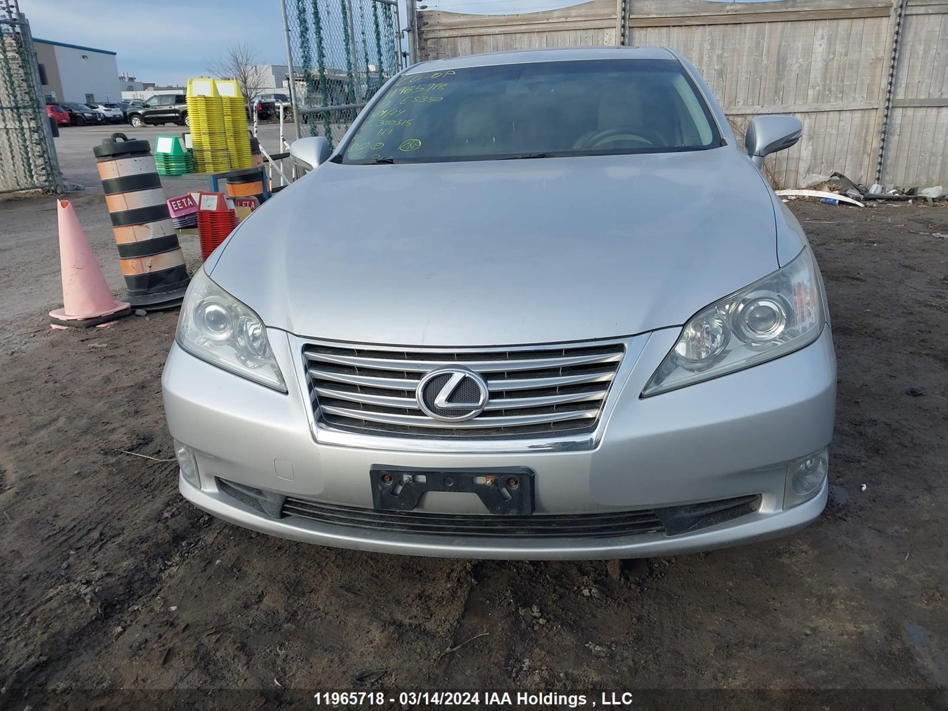 Photo 11 VIN: JTHBK1EG6A2390315 - LEXUS ES 