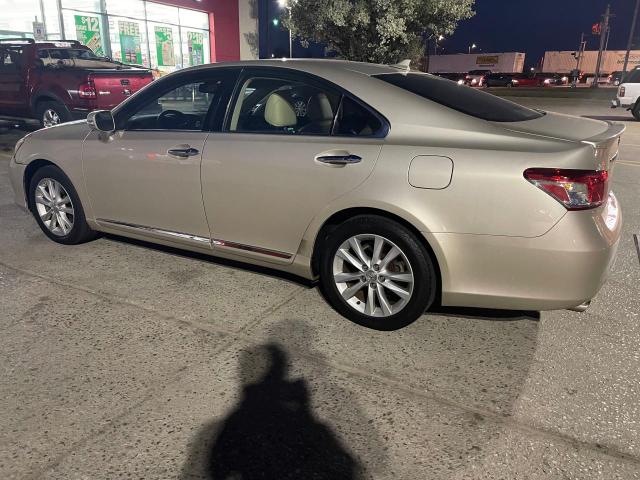 Photo 2 VIN: JTHBK1EG6B2440244 - LEXUS ES350 