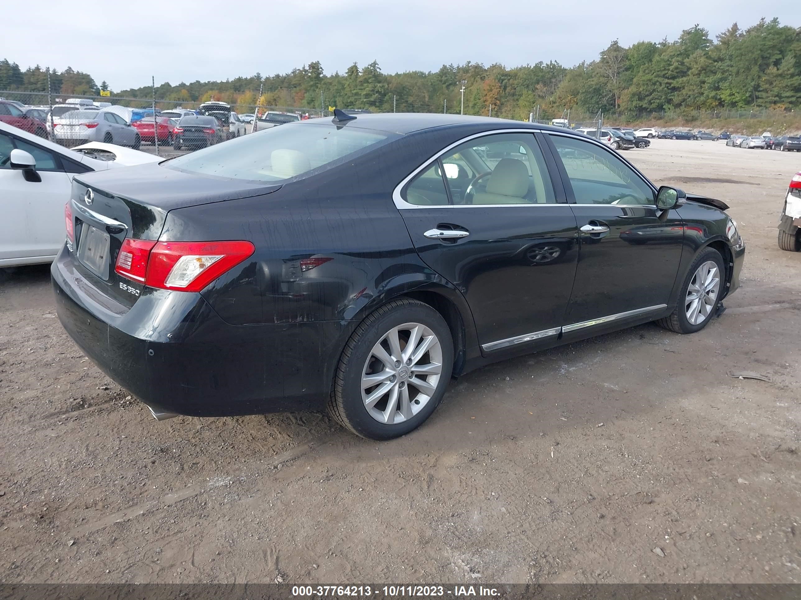 Photo 3 VIN: JTHBK1EG7A2383700 - LEXUS ES 