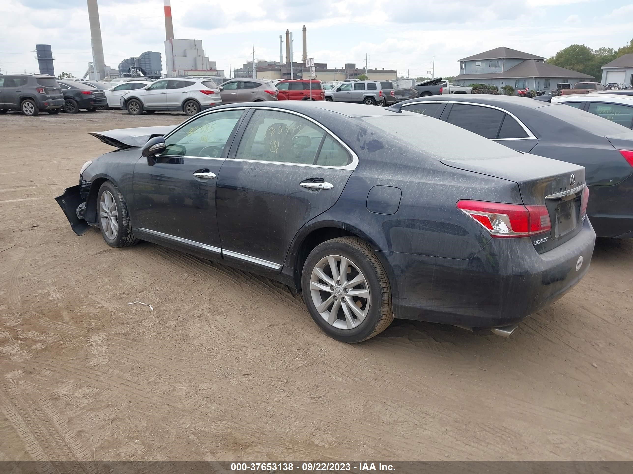 Photo 2 VIN: JTHBK1EG7A2385995 - LEXUS ES 