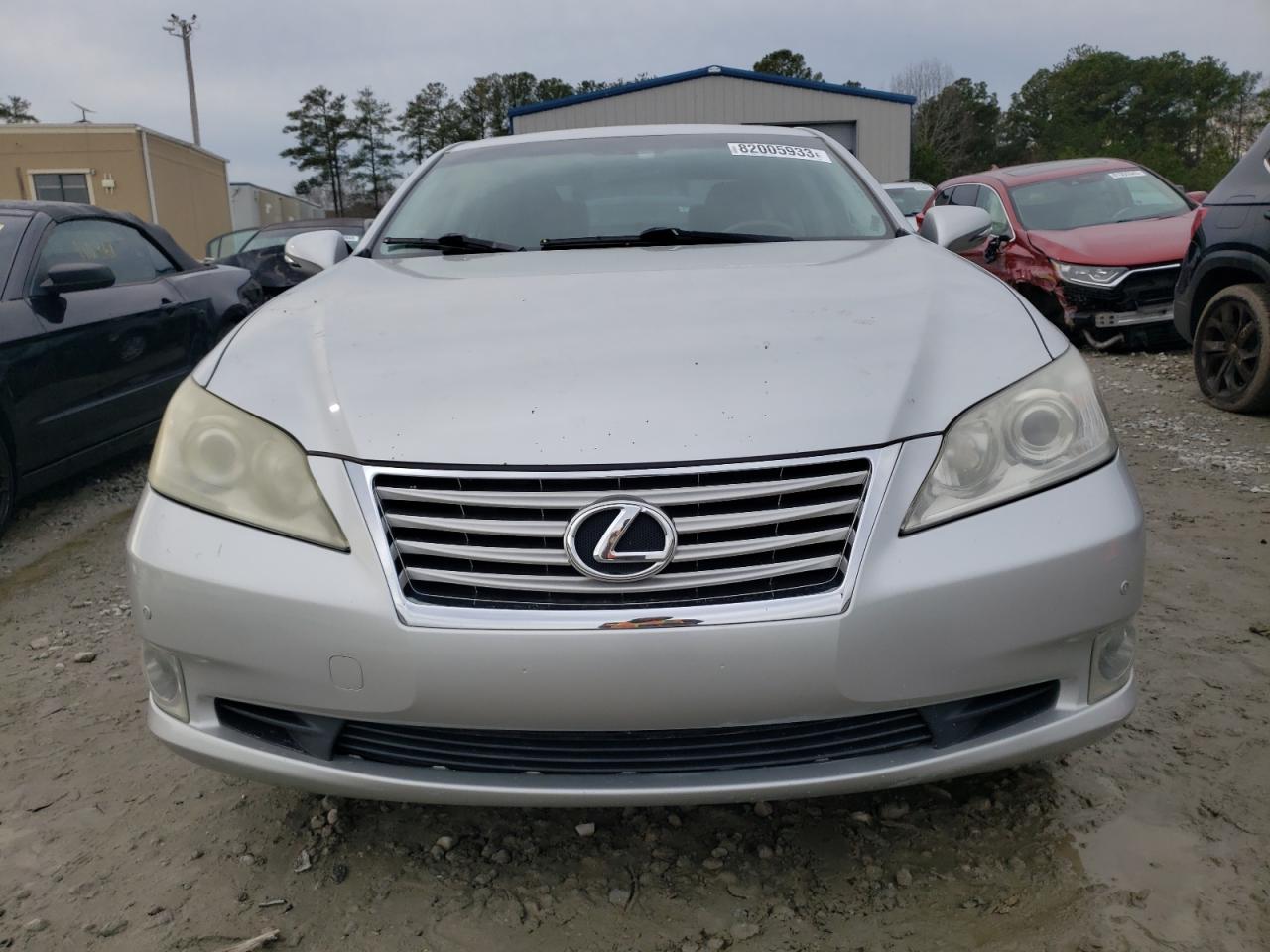 Photo 4 VIN: JTHBK1EG7B2458459 - LEXUS ES 