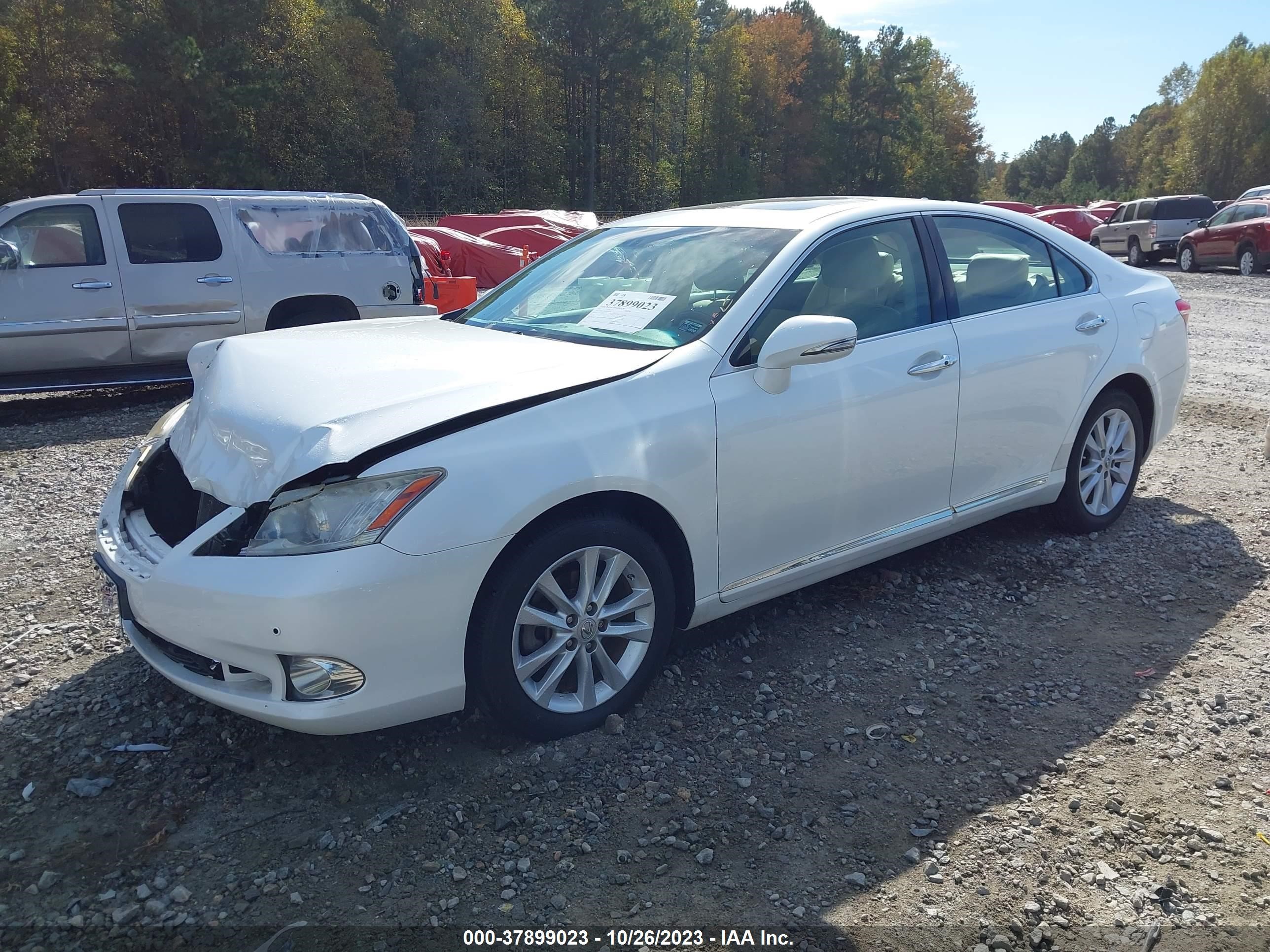 Photo 1 VIN: JTHBK1EG7B2469140 - LEXUS ES 