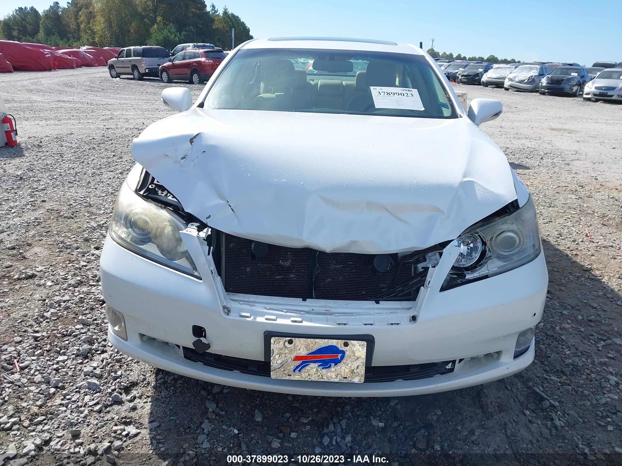 Photo 11 VIN: JTHBK1EG7B2469140 - LEXUS ES 