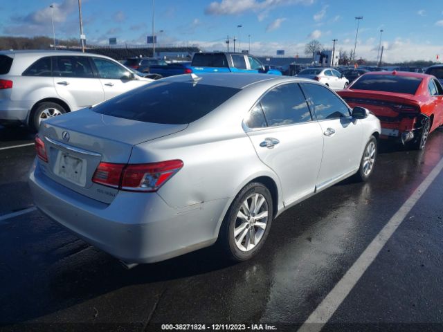 Photo 3 VIN: JTHBK1EG8A2349829 - LEXUS ES 