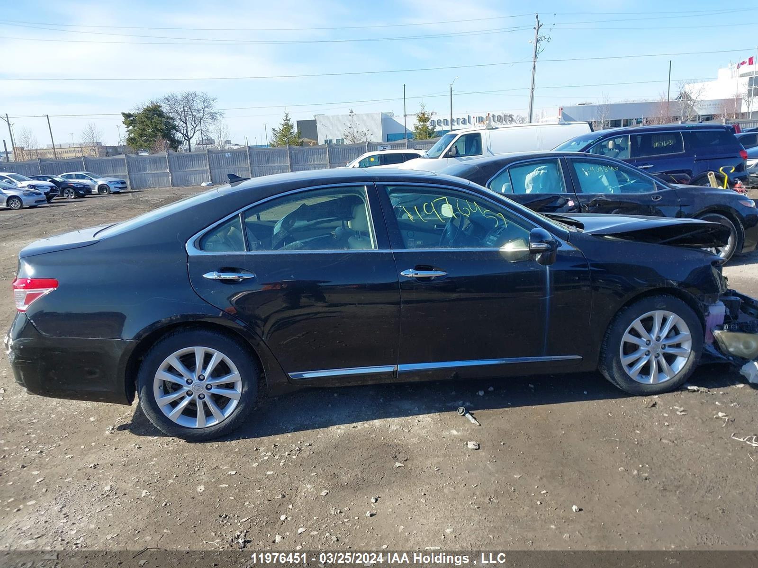 Photo 13 VIN: JTHBK1EG8A2398853 - LEXUS ES 