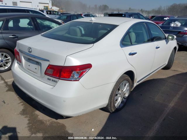 Photo 3 VIN: JTHBK1EG8A2401010 - LEXUS ES 350 