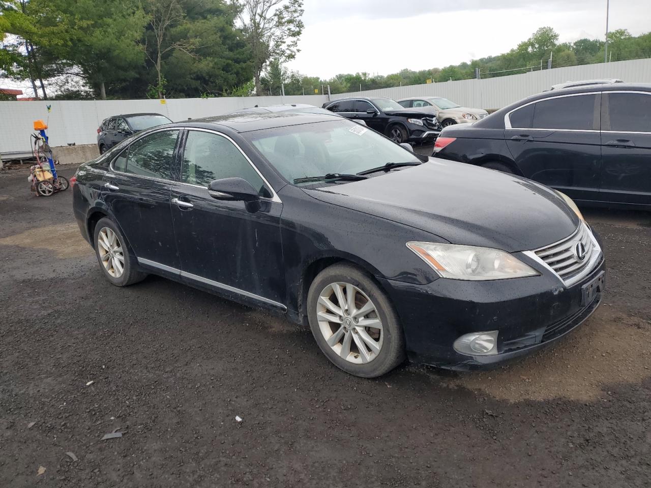 Photo 3 VIN: JTHBK1EG8A2408684 - LEXUS ES 