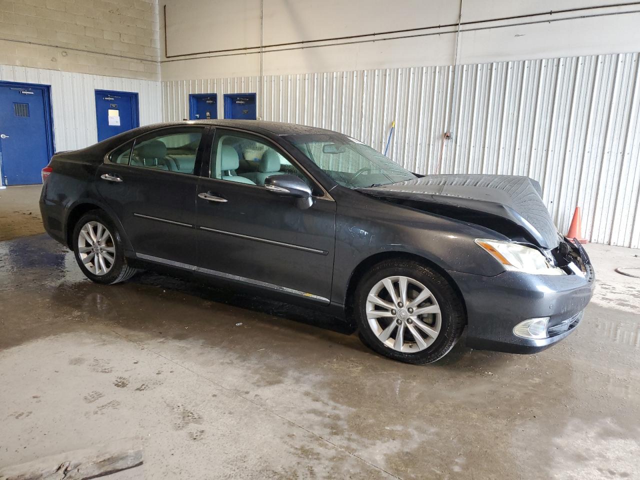 Photo 3 VIN: JTHBK1EG8A2408782 - LEXUS ES 