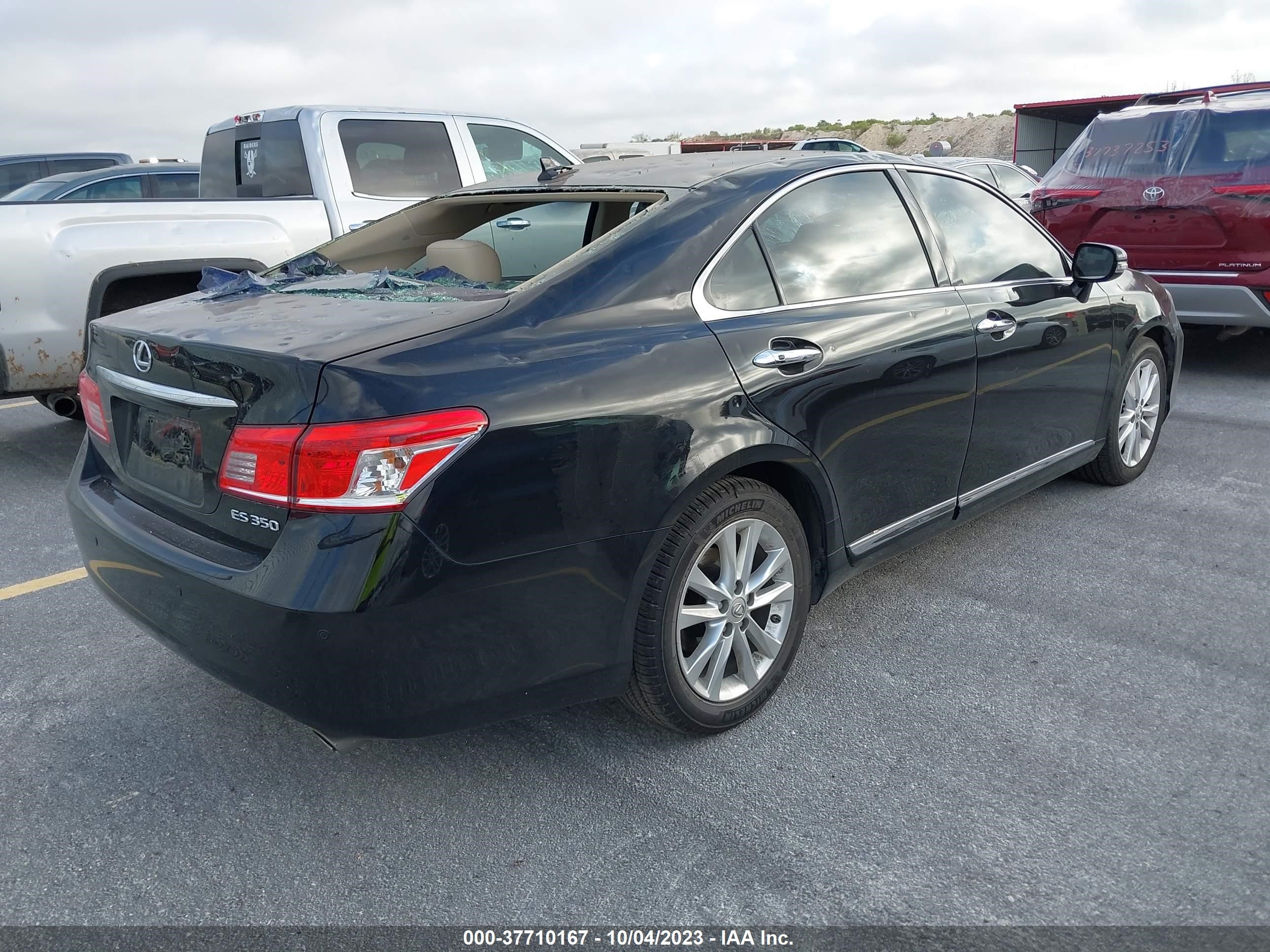 Photo 3 VIN: JTHBK1EG8C2479726 - LEXUS ES 