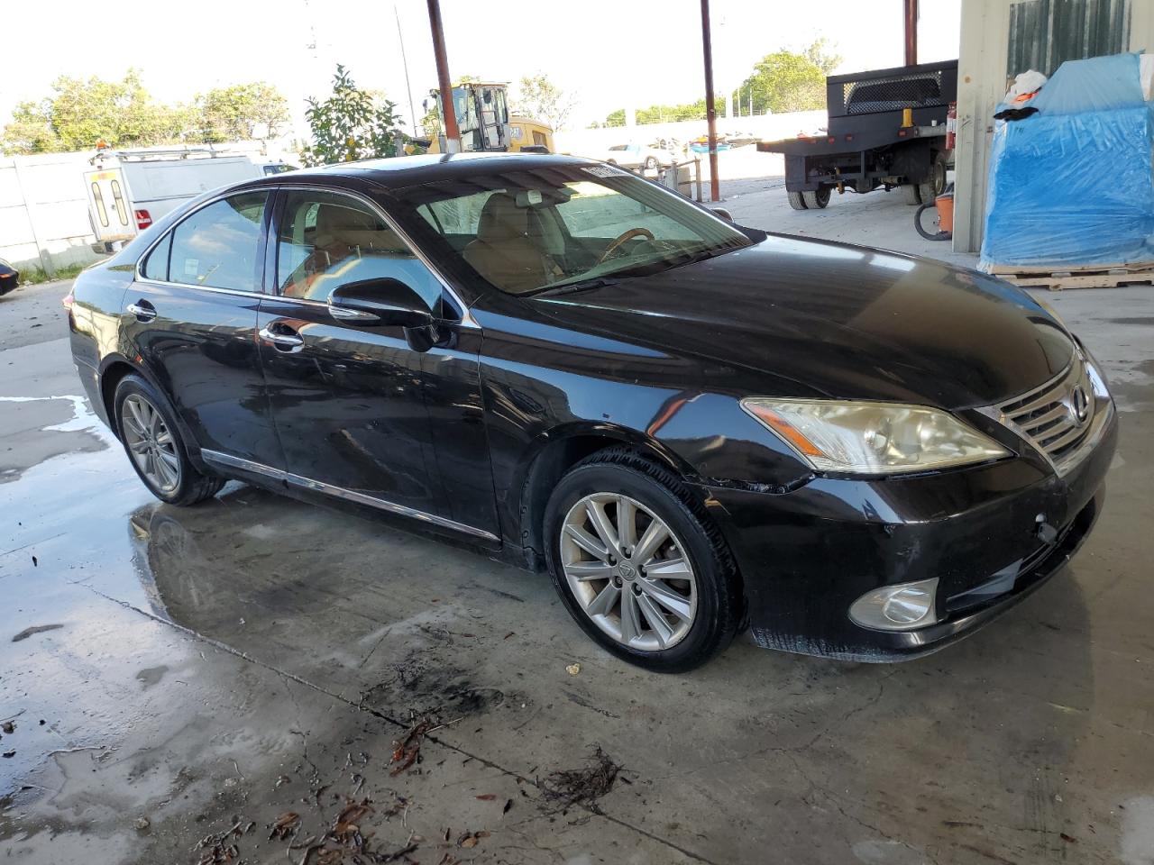 Photo 3 VIN: JTHBK1EG8C2485297 - LEXUS ES 