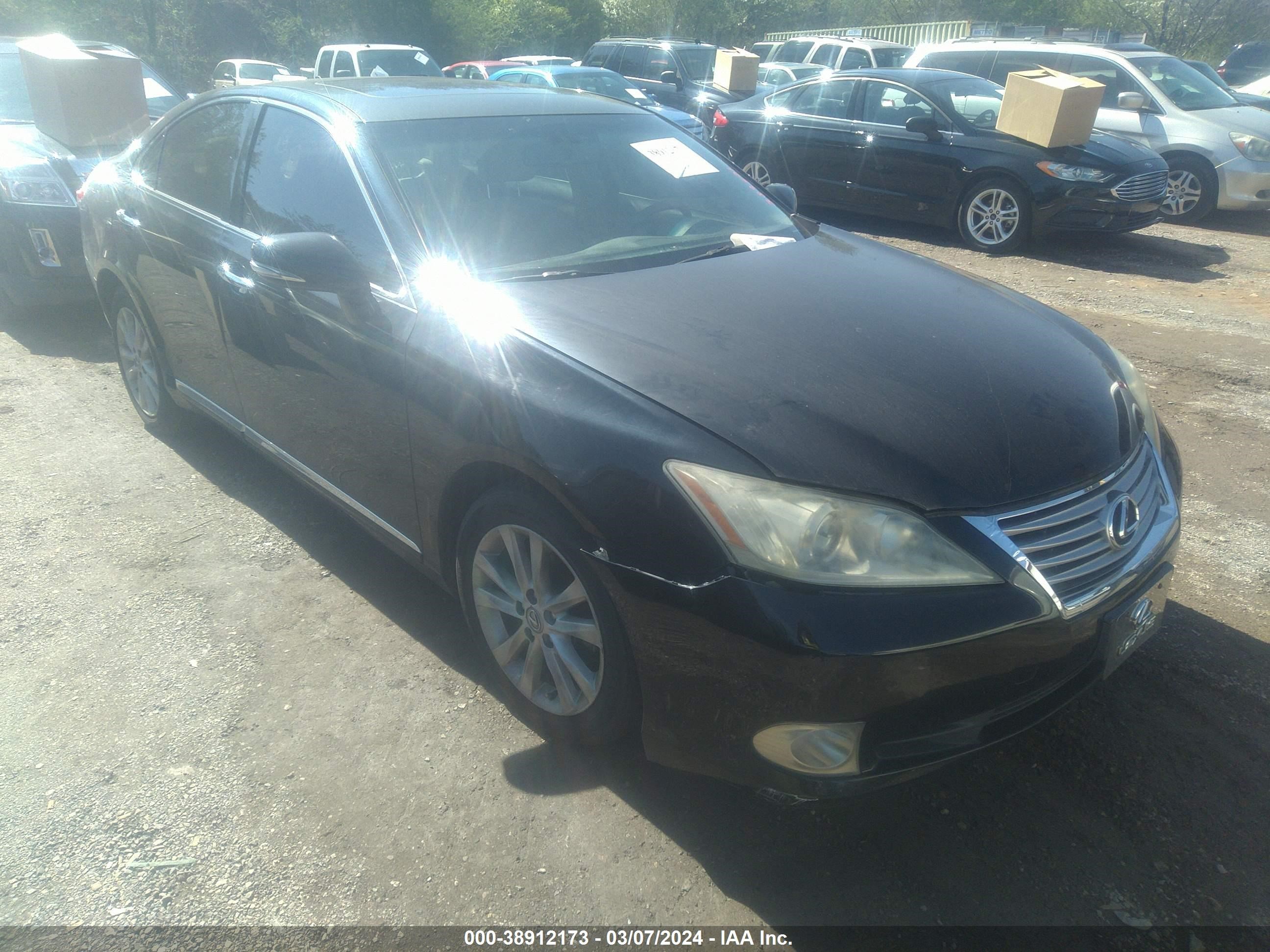 Photo 5 VIN: JTHBK1EG9A2389501 - LEXUS ES 