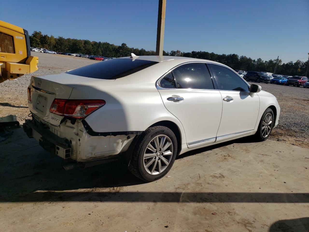 Photo 2 VIN: JTHBK1EG9C2477094 - LEXUS ES 