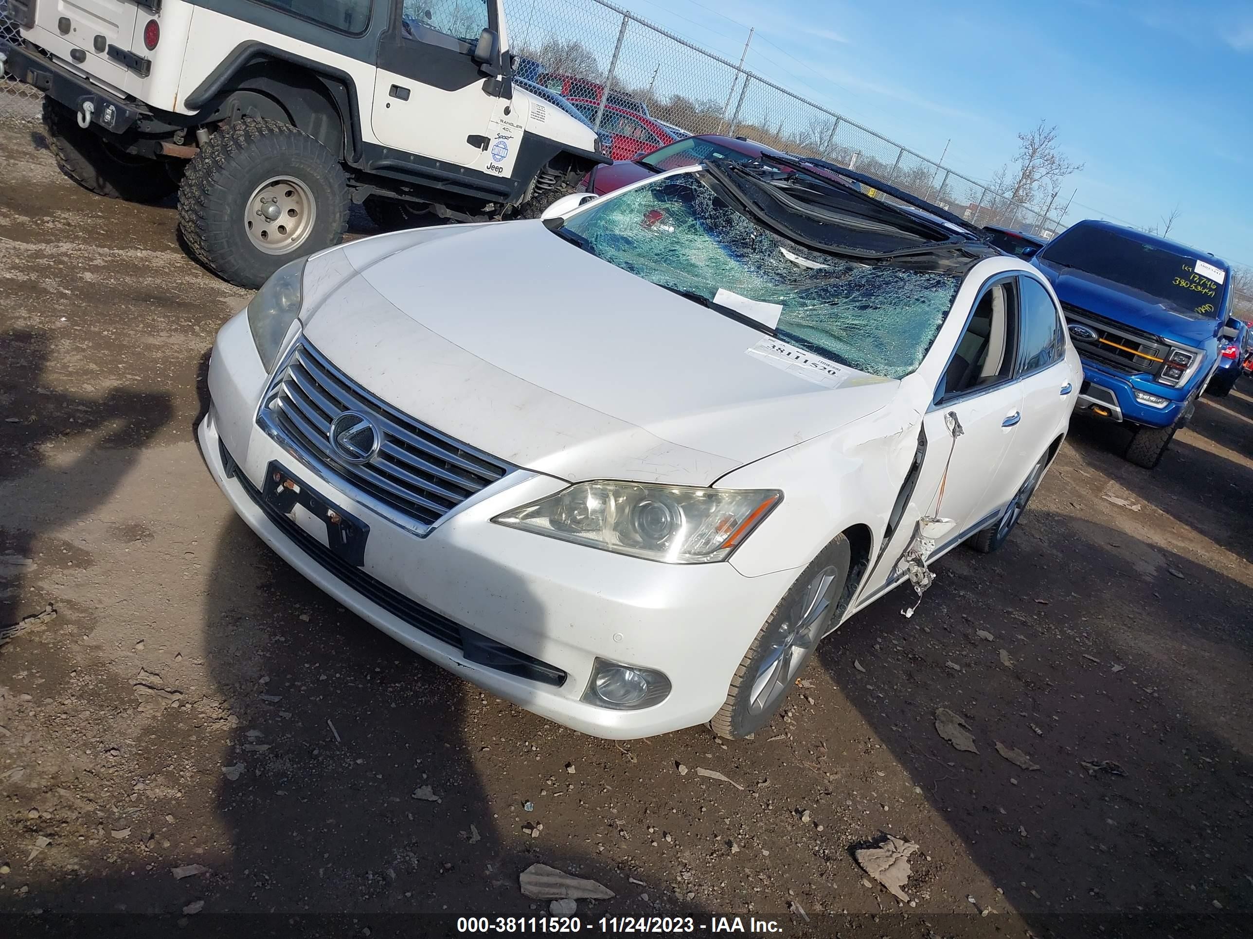 Photo 1 VIN: JTHBK1EGXA2352179 - LEXUS ES 