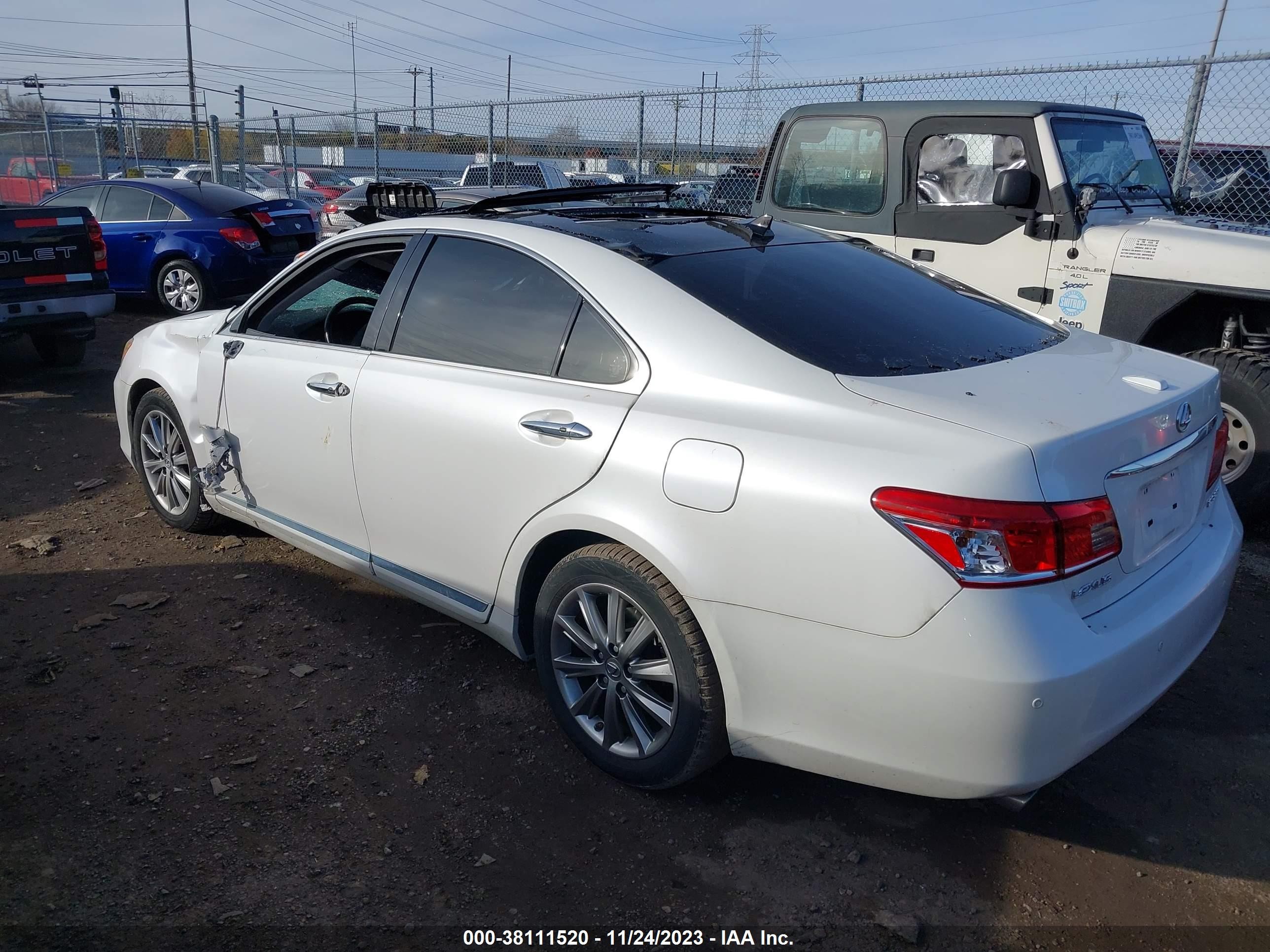 Photo 2 VIN: JTHBK1EGXA2352179 - LEXUS ES 