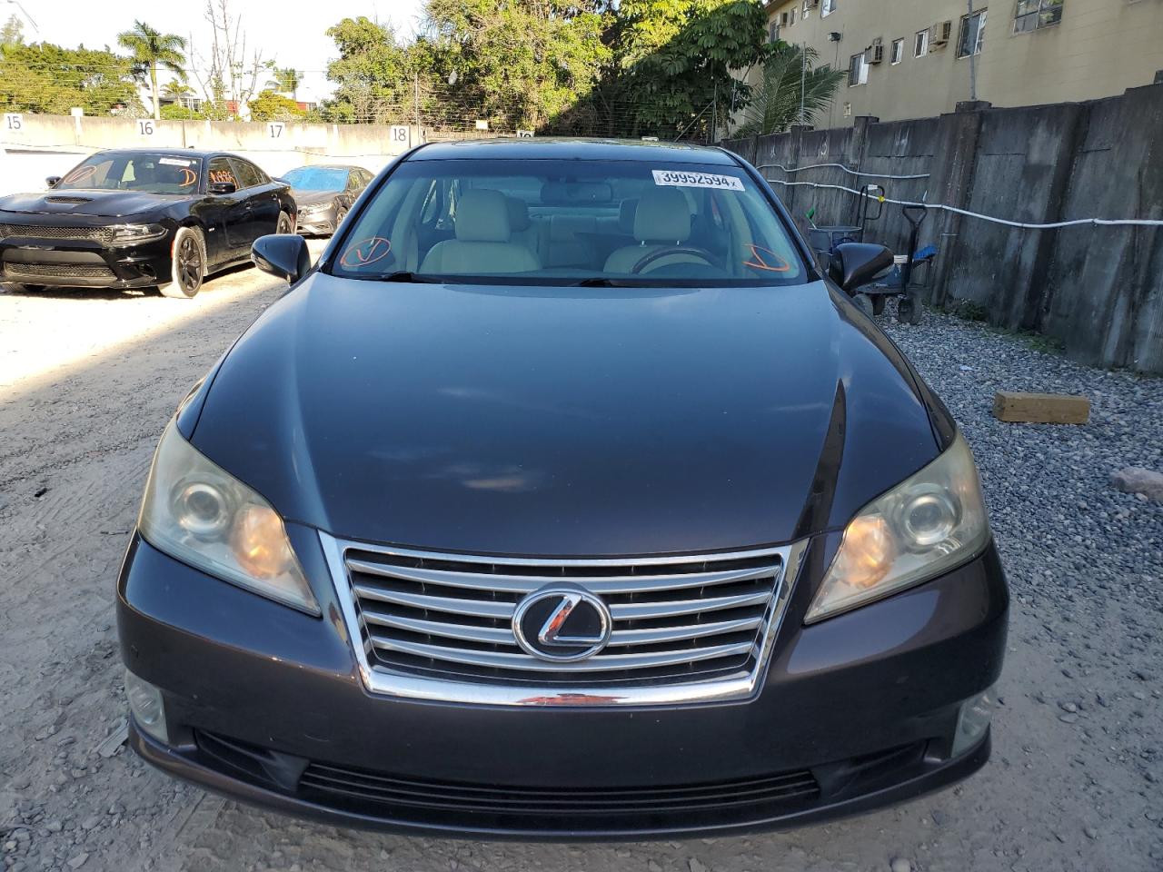 Photo 4 VIN: JTHBK1EGXC2493496 - LEXUS ES 350 