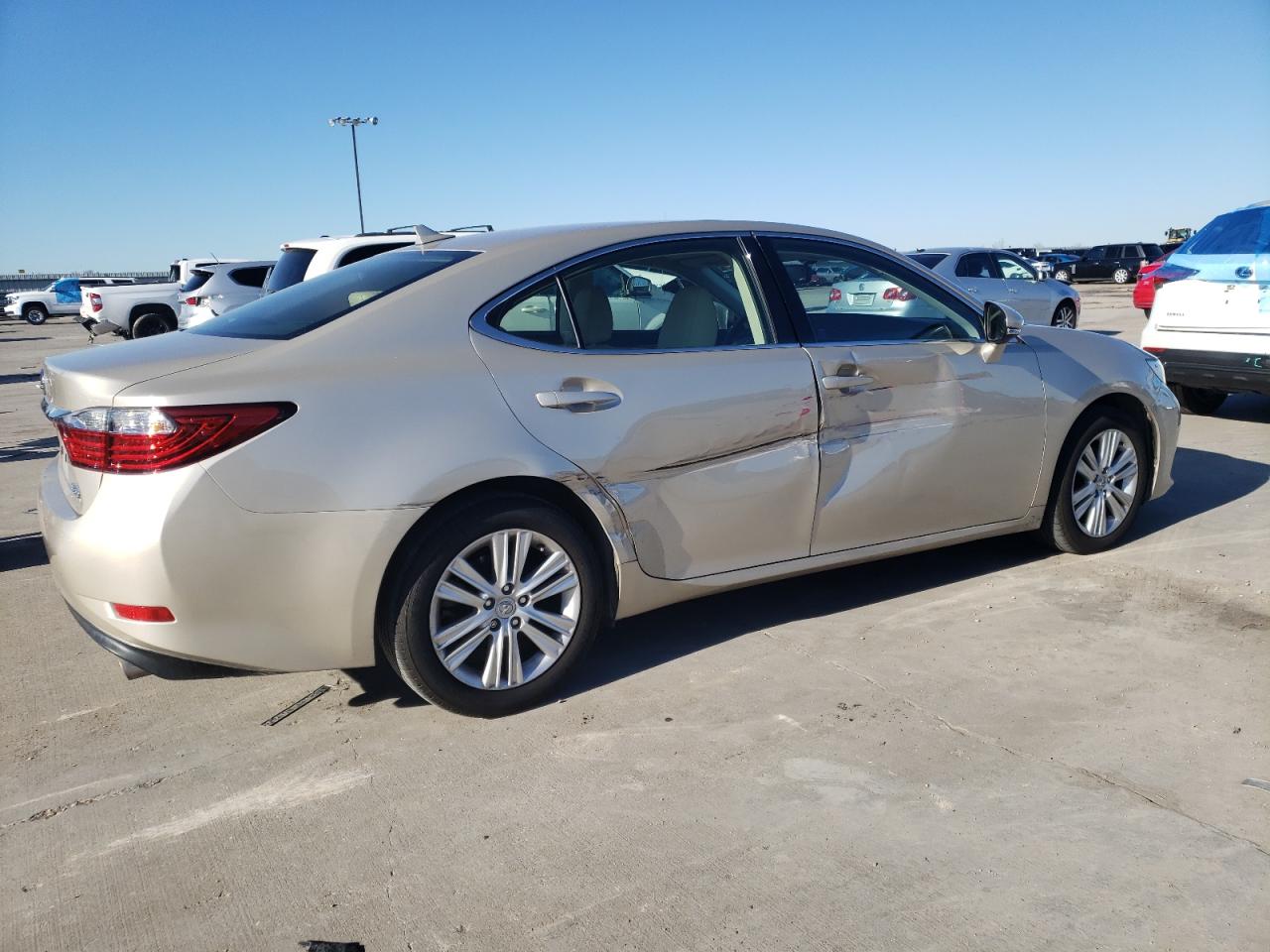 Photo 2 VIN: JTHBK1GG0D2035352 - LEXUS ES 