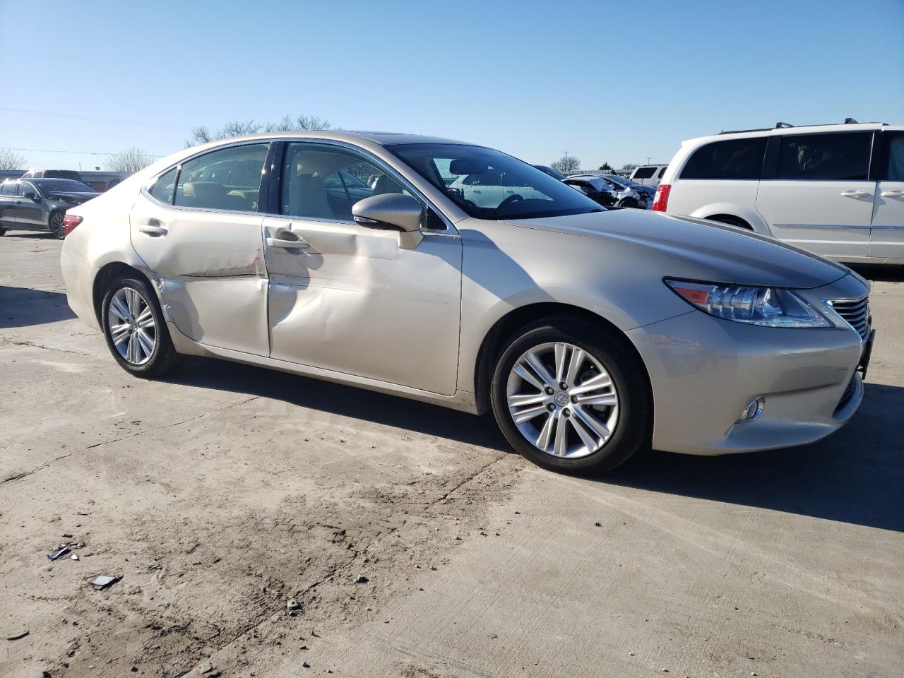 Photo 3 VIN: JTHBK1GG0D2035352 - LEXUS ES 